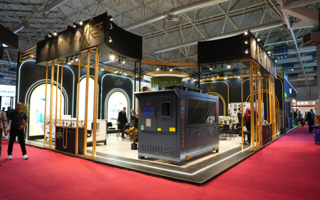 غرفه شرکت رادین صنعت فراز در نمایشگاه تاسیسات و سیستم های سرمایشی گرمایشی 1404